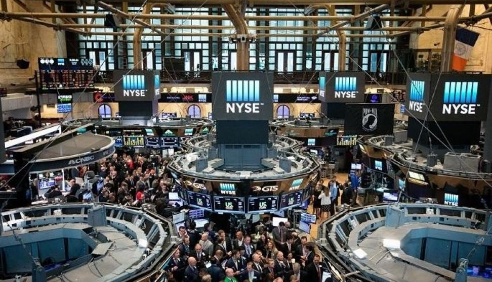 بورصات الخليج تتراجع جراء الصراع في الشرق الأوسط
